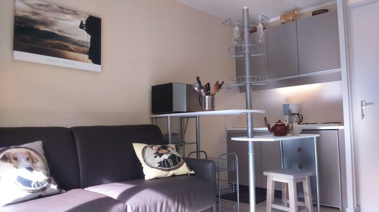 Studio Châtel Esterno foto